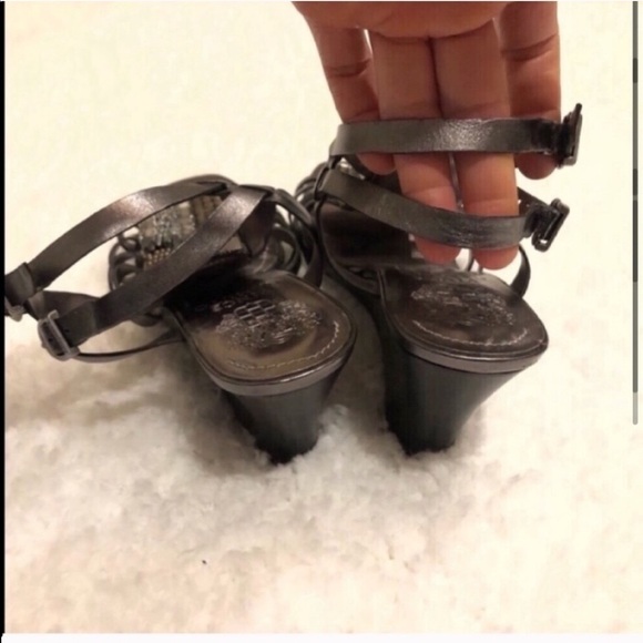 Vince Camuto Brianne pewter metallic strappy gladiator wedge sanda… - Picture 4 of 10